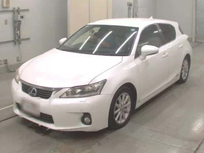 Lexus CT  с аукциона в Японии
