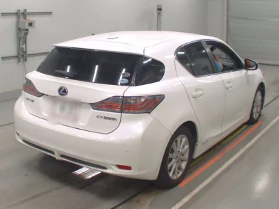 Lexus CT  с аукциона в Японии