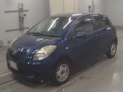 Toyota VITZ  с аукциона в Японии