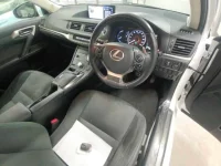 Lexus CT лот № 31199 оценка 4.5  с аукциона в Японии 6