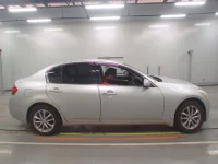 Nissan SKYLINE лот № 10737 оценка 4.5  с аукциона в Японии 2