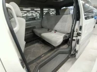 Toyota HIACE REGIUS лот № 10732 оценка R  с аукциона в Японии 9