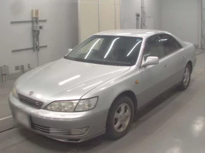 Toyota WINDOM  с аукциона в Японии