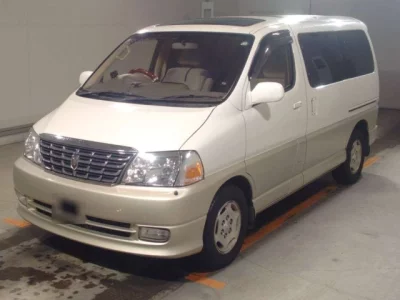 Toyota HIACE  с аукциона в Японии
