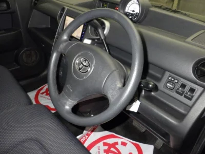 Toyota BB  с аукциона в Японии