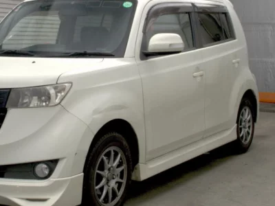 Toyota bB