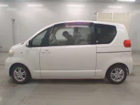 Toyota PORTE лот № 31329 оценка 3.5  с аукциона в Японии 3