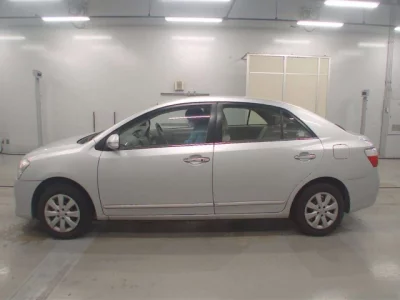 Toyota PREMIO  с аукциона в Японии