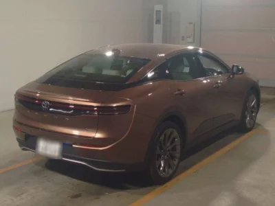 Toyota CROWN CROSSOVER