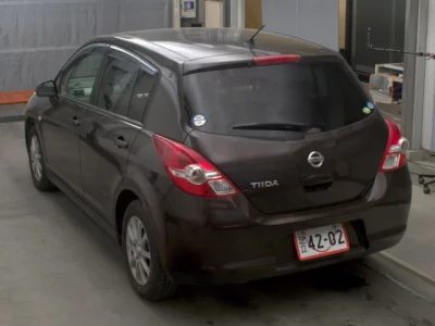 Nissan Tiida