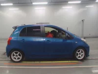 Toyota VITZ лот № 10756 оценка 3  с аукциона в Японии 2