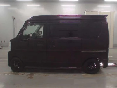 Nissan CLIPPER RIO  с аукциона в Японии