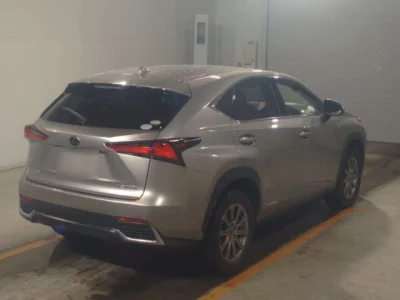 Lexus NX300h