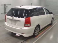 Toyota WISH лот № 10763 оценка R  с аукциона в Японии 1
