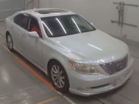 Lexus LS лот № 31347 оценка 4  с аукциона в Японии 4