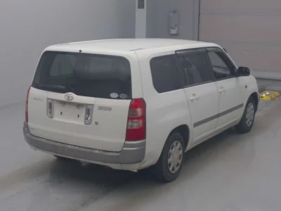 Toyota Succeed