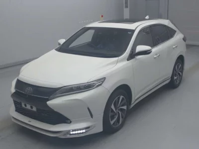 Toyota HARRIER  с аукциона в Японии