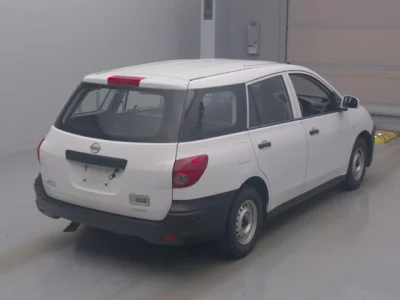 Nissan AD