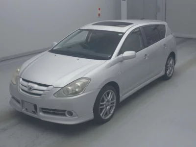 Toyota CALDINA  с аукциона в Японии