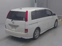 Toyota ISIS лот № 4117 оценка RA  с аукциона в Японии 1