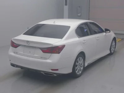 Lexus GS  с аукциона в Японии