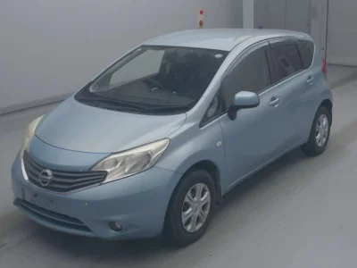 Nissan NOTE  с аукциона в Японии