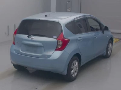 Nissan NOTE  с аукциона в Японии