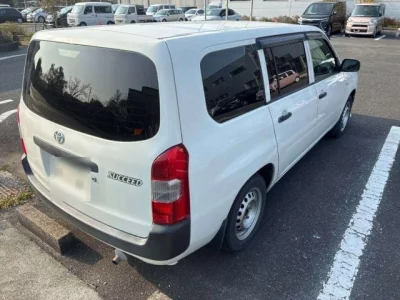 Toyota Succeed