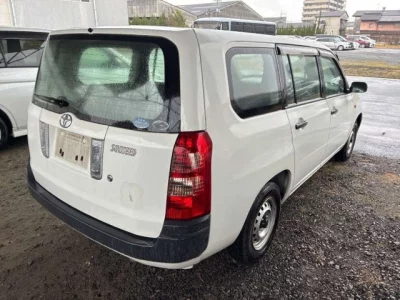 Toyota Succeed