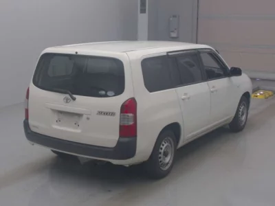 Toyota Succeed