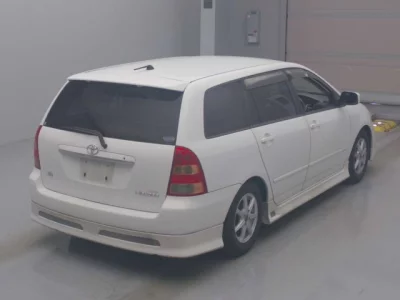 Toyota COROLLA FIELDER  с аукциона в Японии
