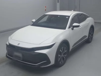 Toyota CROWN CROSSOVER