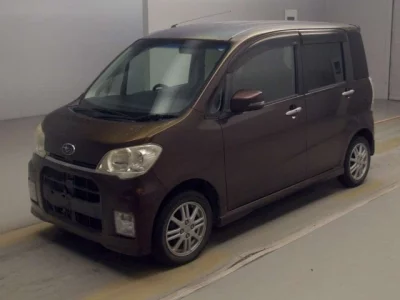 Subaru LUCRA  с аукциона в Японии