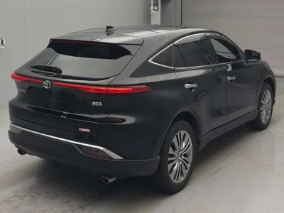 Toyota HARRIER  с аукциона в Японии