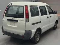 Toyota LITE ACE VAN лот № 62009 оценка R  с аукциона в Японии 1