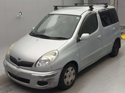 Toyota FUNCARGO  с аукциона в Японии