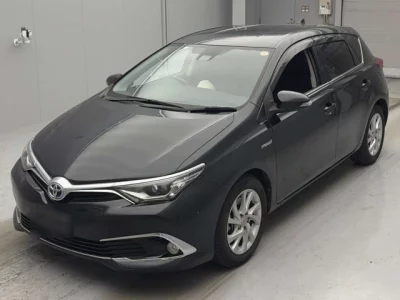 Toyota AURIS  с аукциона в Японии