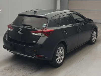 Toyota AURIS  с аукциона в Японии