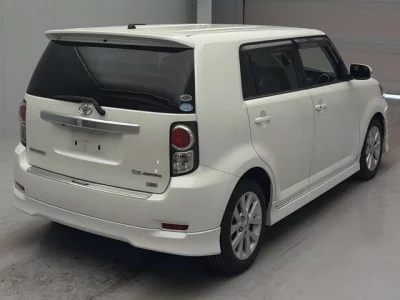 Toyota Corolla Rumion