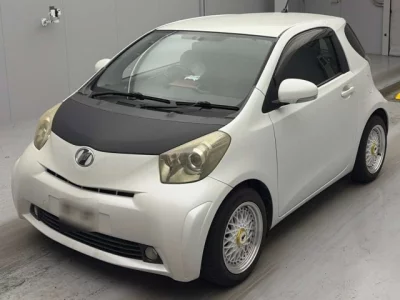 Toyota IQ  с аукциона в Японии