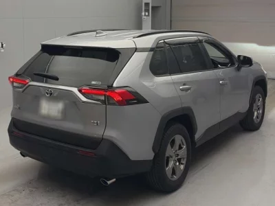 Toyota RAV4  с аукциона в Японии