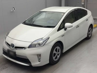 Toyota PRIUS PHV