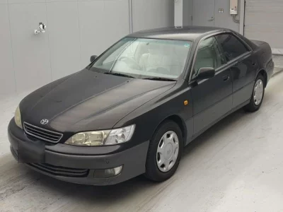 Toyota WINDOM  с аукциона в Японии