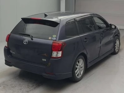 Toyota COROLLA FIELDER  с аукциона в Японии