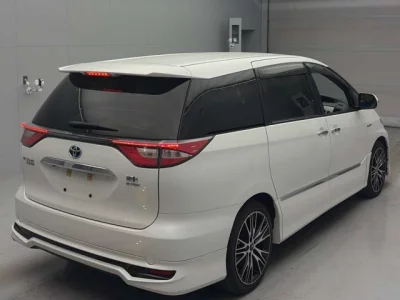 Toyota ESTIMA HYBRID