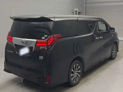 Toyota ALPHARD  с аукциона в Японии