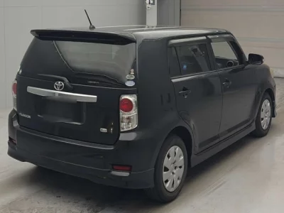 Toyota COROLLA RUMION