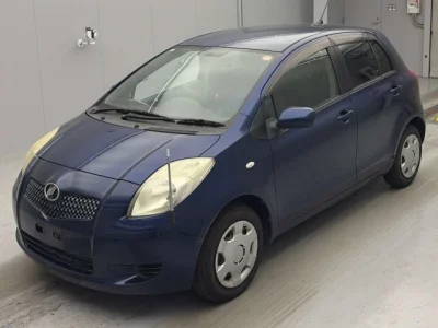 Toyota VITZ  с аукциона в Японии