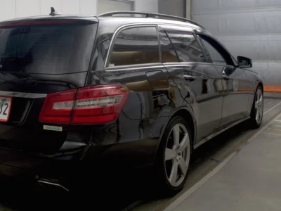 Mercedes-Benz E CLASS WAGON  с аукциона в Японии