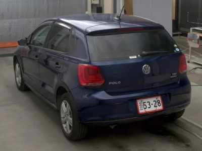 Volkswagen Polo  с аукциона в Японии